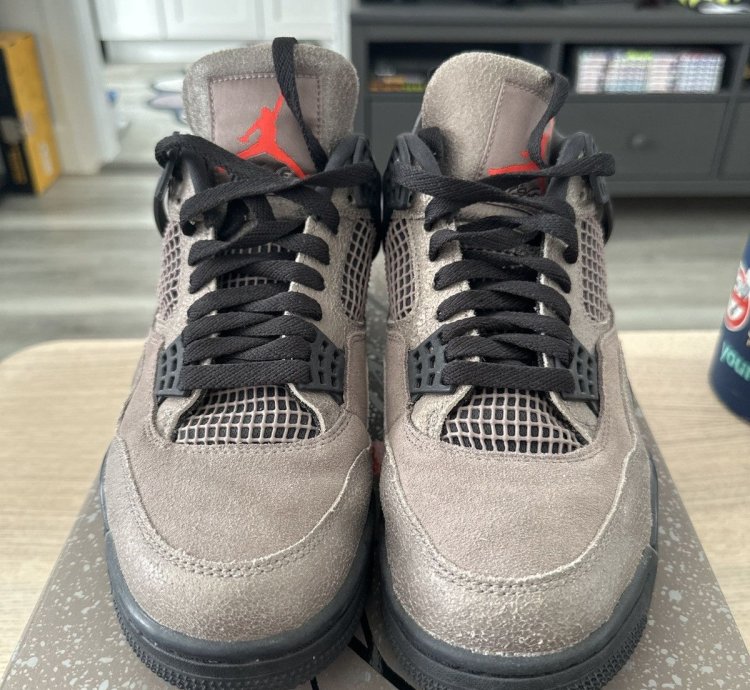 Jordan 4 Retro Taupe Haze