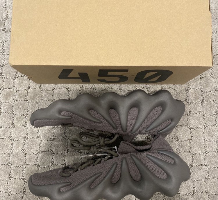 Yeezy 450 Cinder
