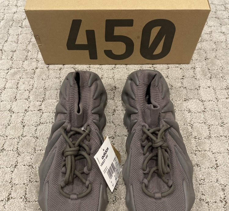 Yeezy 450 Cinder