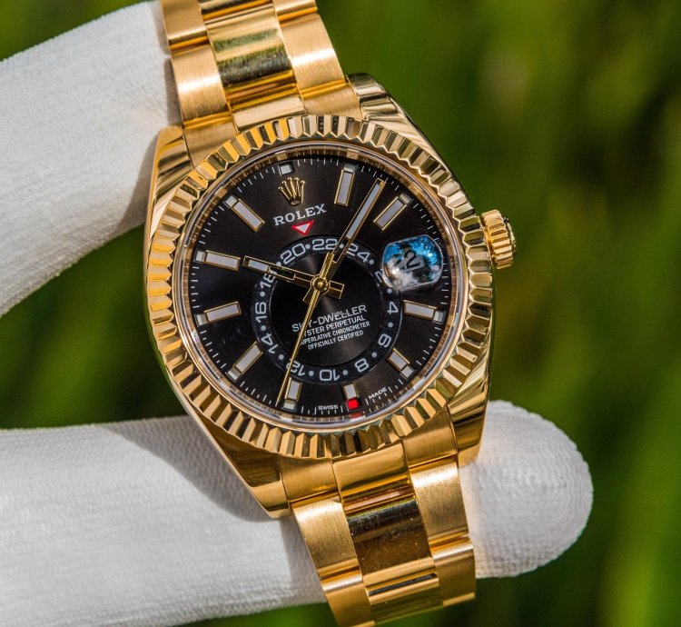 Rolex Sky-dweller Unworn 2023 Sky-dweller 42mm 326938 Black Dial