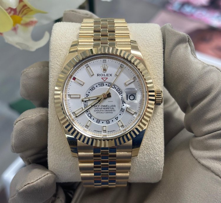 Rolex Sky-dweller Unworn 2024 Rolex Sky-dweller Yellow Gold White Dial Jubilee Box And Papers