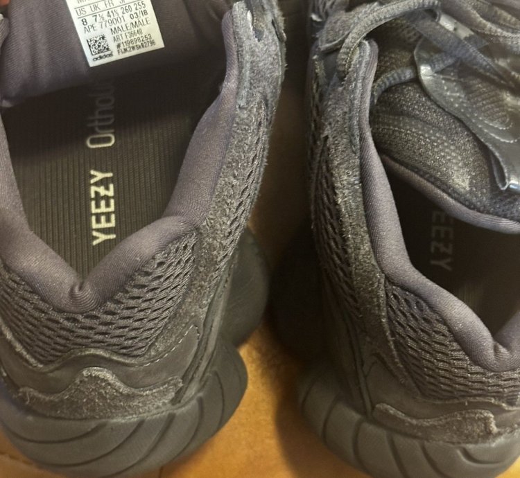 Yeezy 500