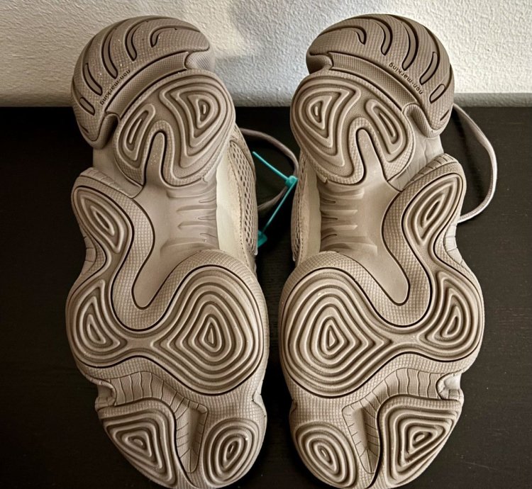 Yeezy 500 Ash Grey