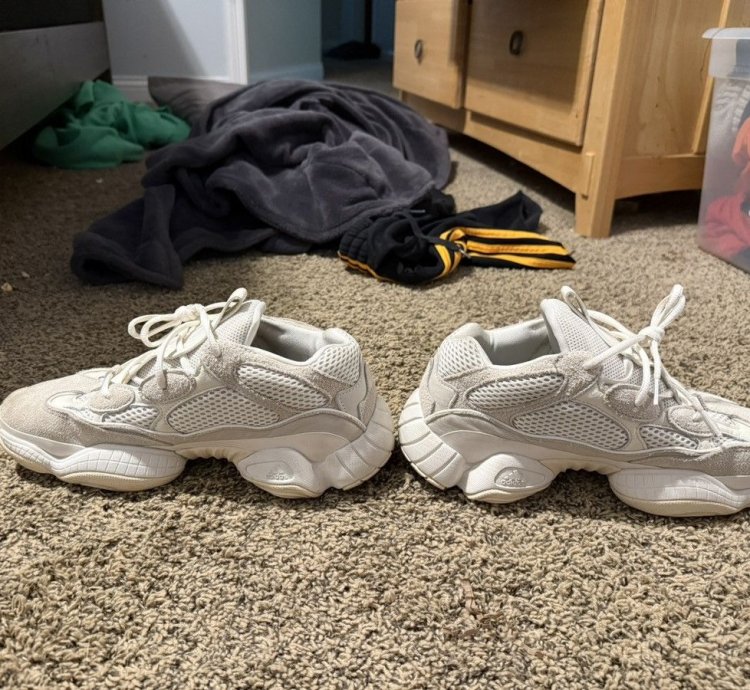 Yeezy 500 Bone