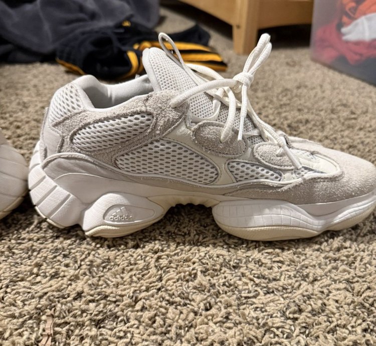 Yeezy 500 Bone