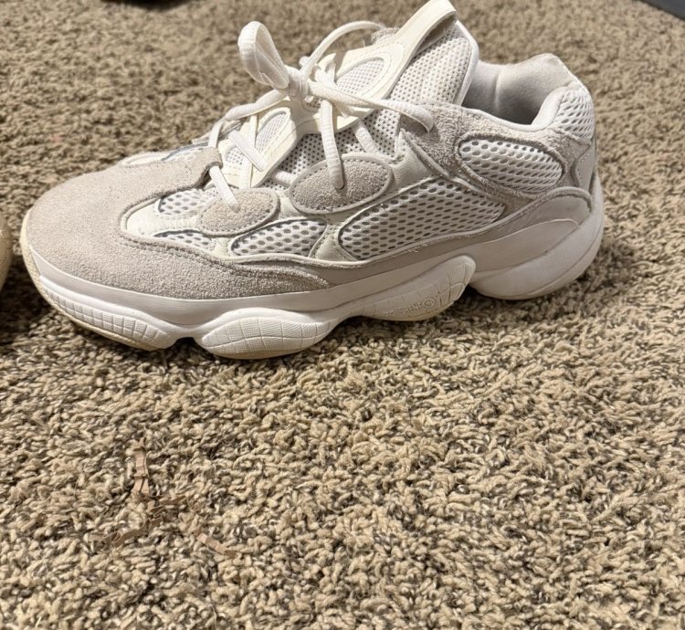 Yeezy 500 Bone