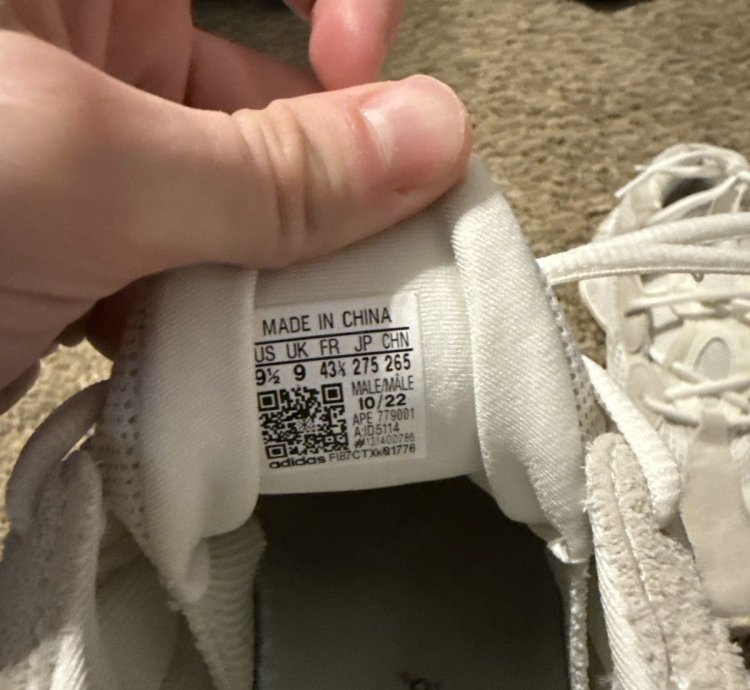 Yeezy 500 Bone
