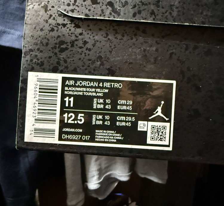 Jordan 4 Thunder
