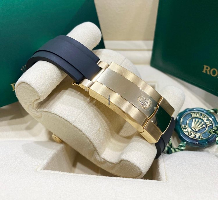 Rolex Sky-dweller Unworn Sky Dweller 326238 42mm Yellow Gold Black Dial Oysterflex Rubber Bracelet