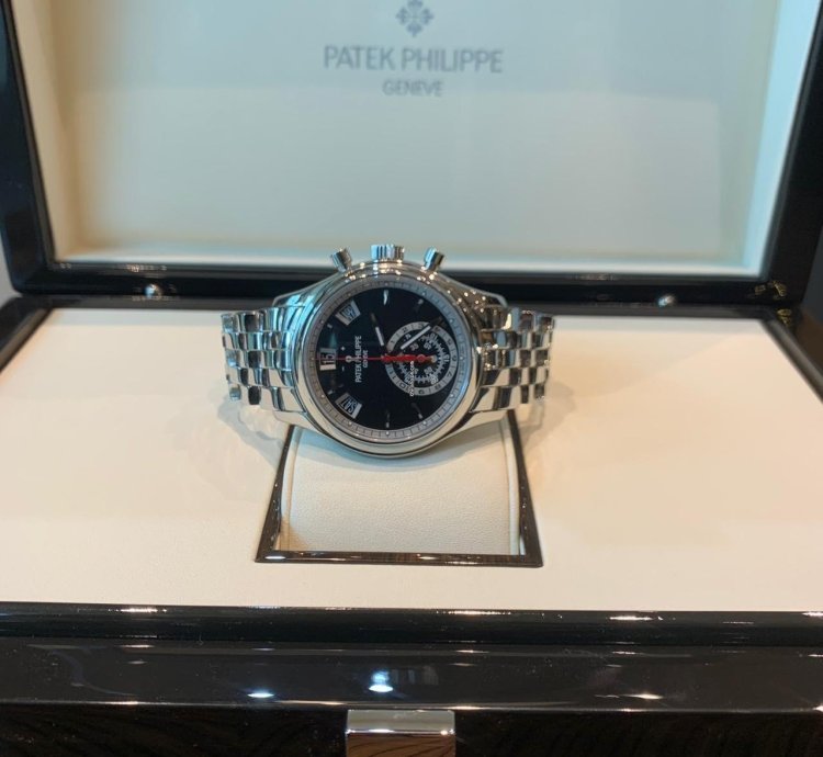 Patek Philippe Annual Calendar Chronograph Black Dial Stainless Steel 40 52018 - 5960 1a-010