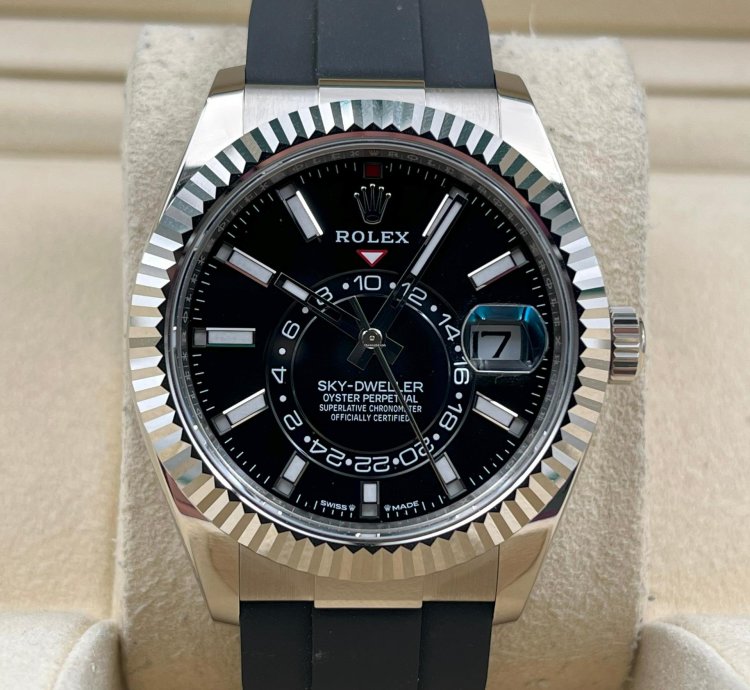 Rolex Sky-dweller Unworn Sky-dweller 42mm Black Dial White Gold Oysterflex 336239 Box Papers 2024