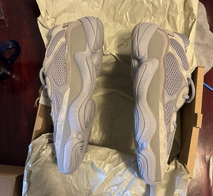 Yeezy 500 Lace Up stone Grey