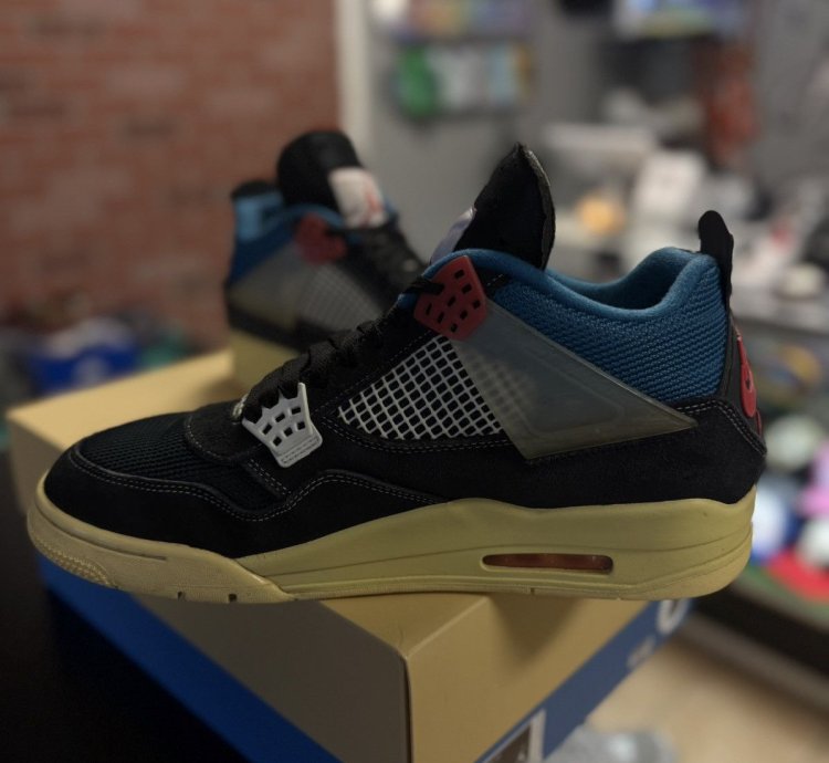 Jordan 4 Union Off Noir Black Size 12 Box dc9533-001