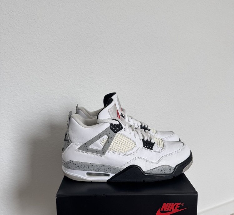 Jordan 4 White Cement
