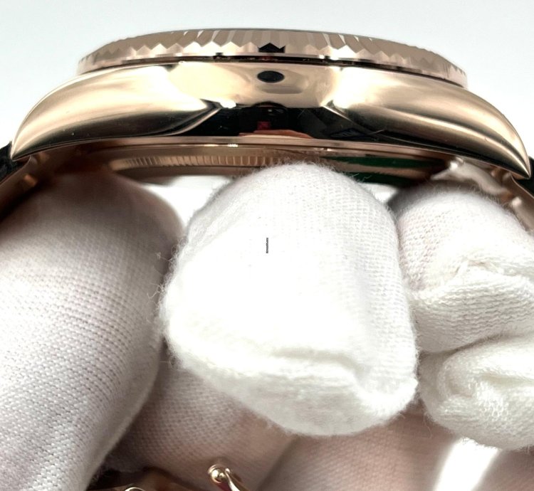 Rolex Sky-dweller Unworn Sky-dweller 42mm Blue Dial Rose Gold Oyster Bracelet 336935 Box Papers 2024