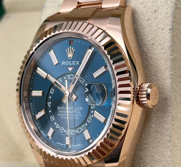 Rolex Sky-dweller Unworn Sky-dweller 42mm Blue Dial Rose Gold Oyster Bracelet 336935 Box Papers 2024