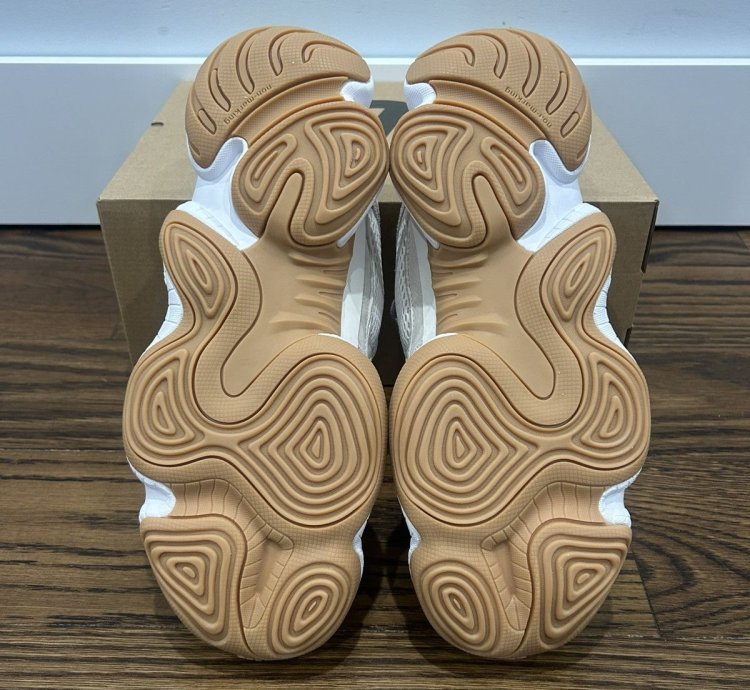 Yeezy 500 Stone Taupe