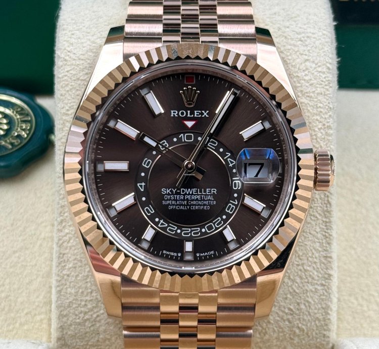 Rolex Sky-dweller Unworn Sky-dweller 42mm Chocolate Dial Rose Gold Jubilee Bracelet 336935 Box Papers 2024