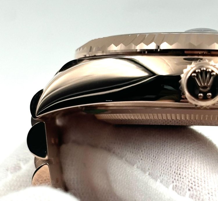 Rolex Sky-dweller Unworn Sky-dweller 42mm Chocolate Dial Rose Gold Jubilee Bracelet 336935 Box Papers 2024