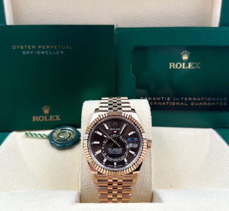 Rolex Sky-dweller Unworn Sky-dweller 42mm Chocolate Dial Rose Gold Jubilee Bracelet 336935 Box Papers 2024