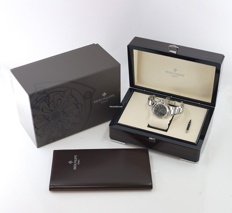 Patek Philippe Annual Calendar Chronograph Complications 5905 1a-001