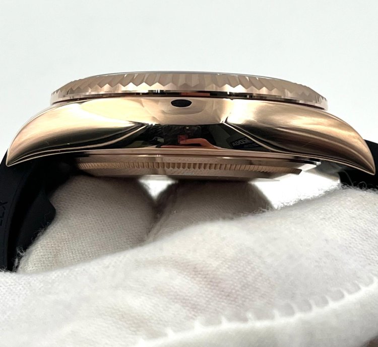Rolex Sky-dweller Unworn Sky-dweller 42mm White Dial Rose Gold Oysterflex 336235 Box Papers 2024
