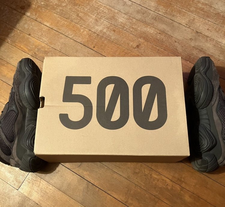 Yeezy 500 Utility Black