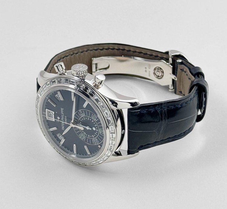 Patek Philippe Annual Calendar Chronograph Complications 5961p-001 Annual Calendar Platinum Baguette Blue Dial 2023