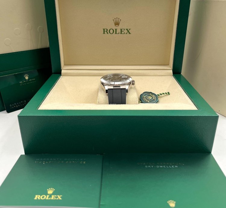 Rolex Sky-dweller White Gold Black Dial Oysterflex Strap 336239 Unworn 2024