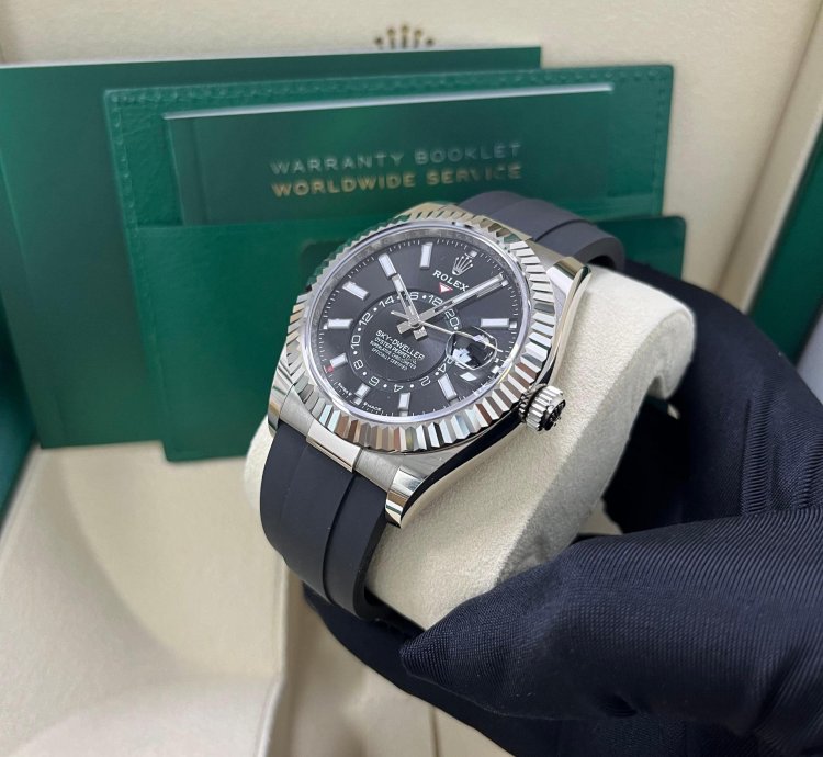 Rolex Sky-dweller White Gold Fluted Bezel Black Index Dial Oysterflex Strap 336239