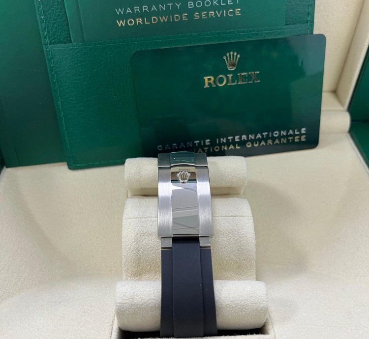 Rolex Sky-dweller White Gold Fluted Bezel Black Index Dial Oysterflex Strap 336239