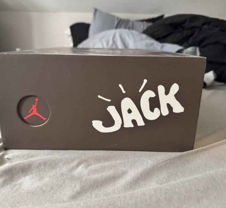 Jumpman Jack Dark Mocha Sz10