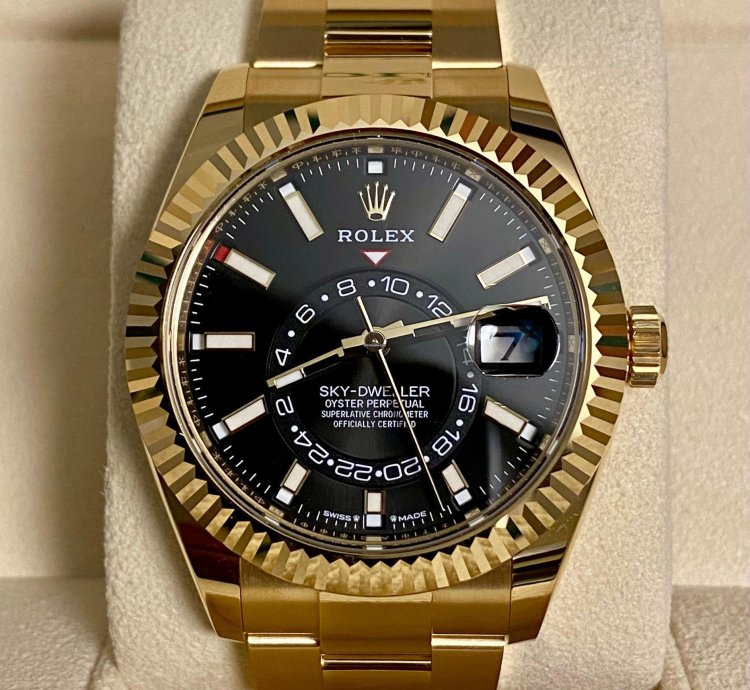 Rolex Sky-dweller Yellow Gold