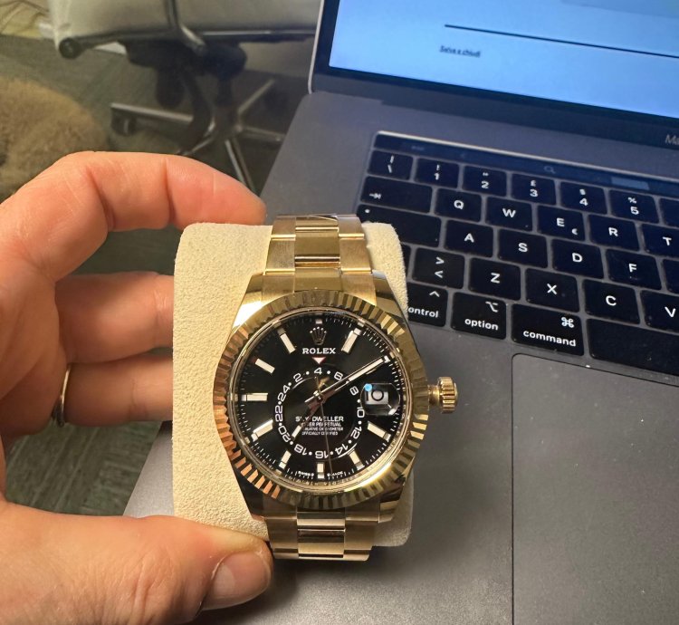 Rolex Sky-dweller Yellow Gold