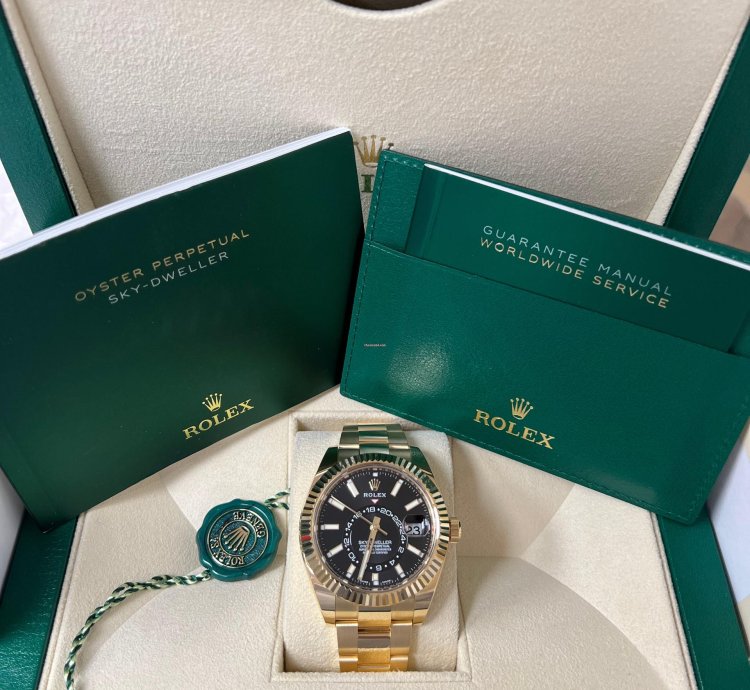Rolex Sky-dweller Yellow Gold Black Dial 42mm 326938