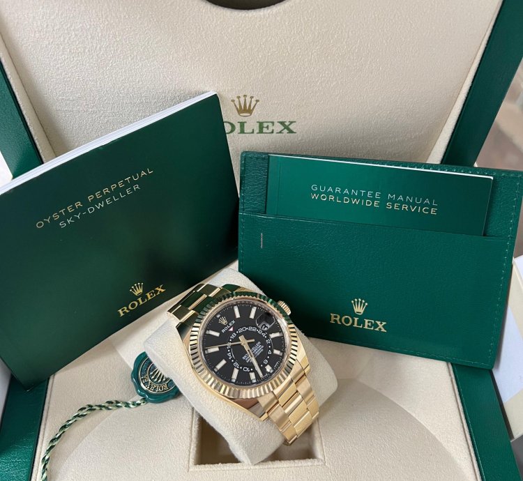 Rolex Sky-dweller Yellow Gold Black Dial 42mm 326938
