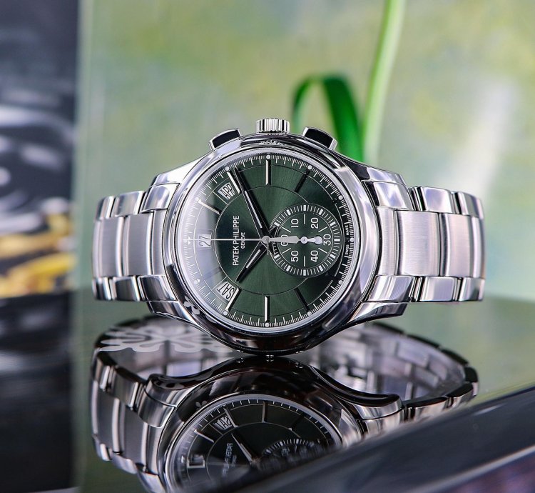 Patek Philippe Annual Calendar Chronograph Flyback Chronograph Annual Calendar Ref 5905 1a Olive Green Dial Full Set 2024