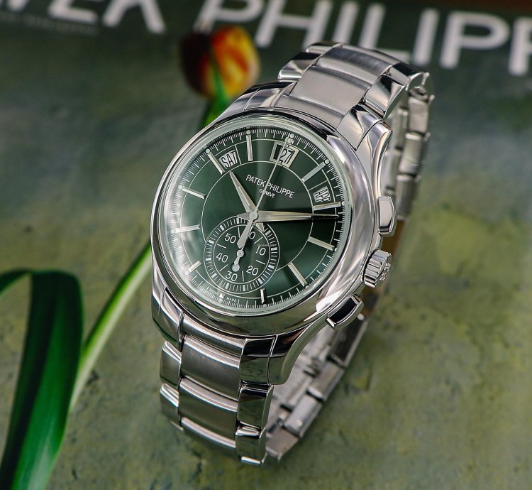 Patek Philippe Annual Calendar Chronograph Flyback Chronograph Annual Calendar Ref 5905 1a Olive Green Dial Full Set 2024