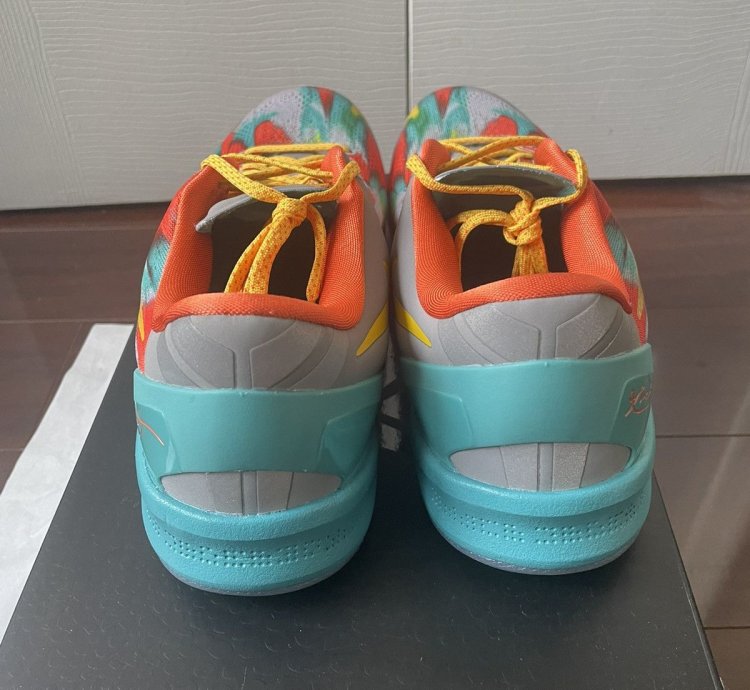 Kobe 8 Venice Beach