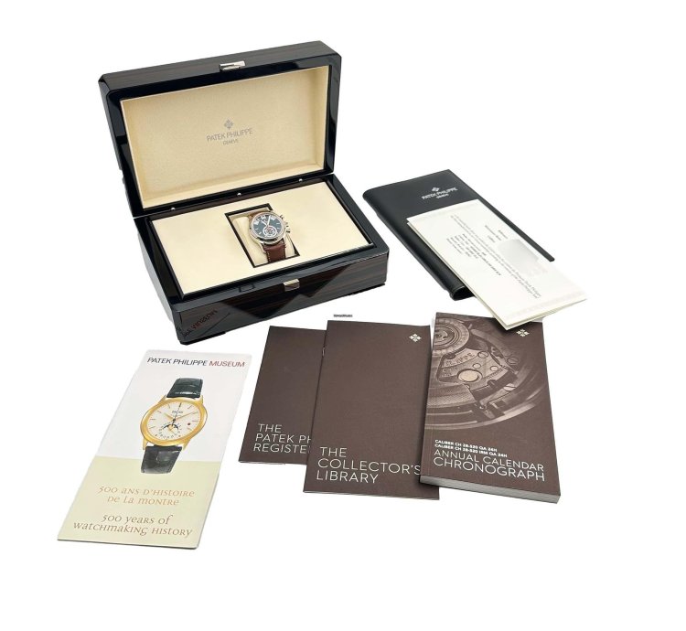 Patek Philippe Annual Calendar Chronograph Flyback Complication Blue Dial White Gold 5960 01g-001