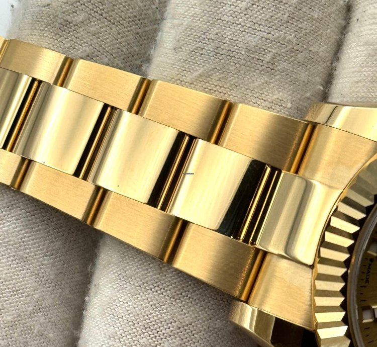 Rolex Sky-dweller Yellow Gold Champagne Dial Oyster Bracelet 336938 Unworn 2024