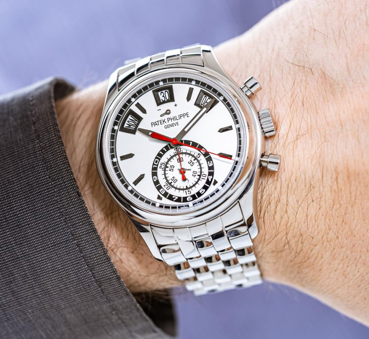 Patek Philippe Annual Calendar Chronograph Ref 5960-1a-001 Box Papers Bj-2015 Service Dec 2024