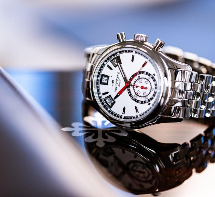 Patek Philippe Annual Calendar Chronograph Ref 5960-1a-001 Box Papers Bj-2015 Service Dec 2024