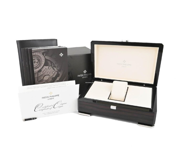 Patek Philippe Annual Calendar Chronograph Steel Annual Calendar Chronograph Power Day Night Silver 40 5mm Box Papers 5960 1a-001