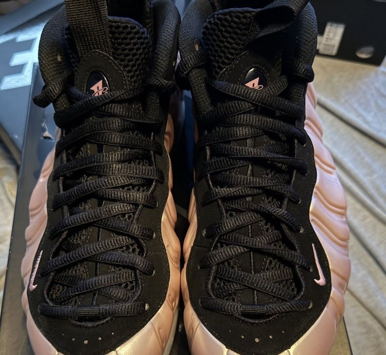 Nike Air Foamposite One Dmv Cherry Blossom
