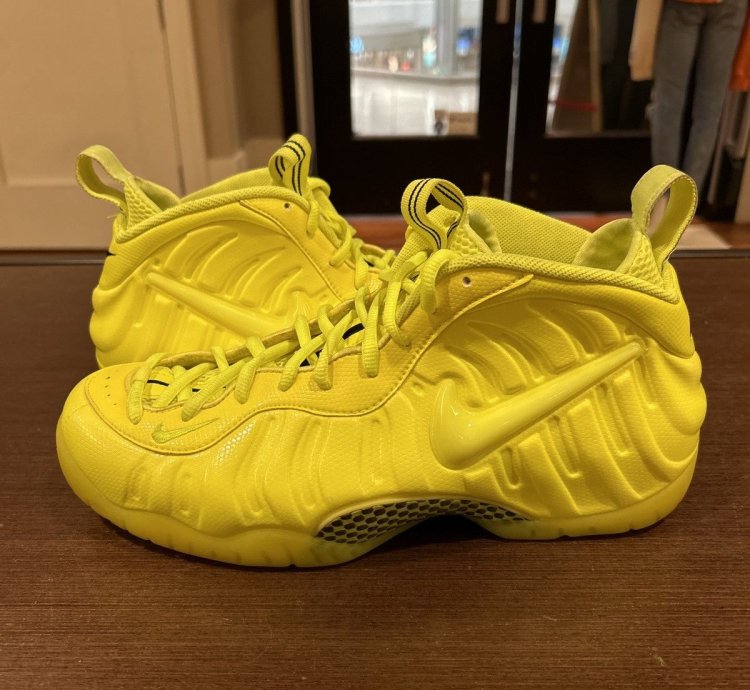 Nike Air Foamposite Pro Volt