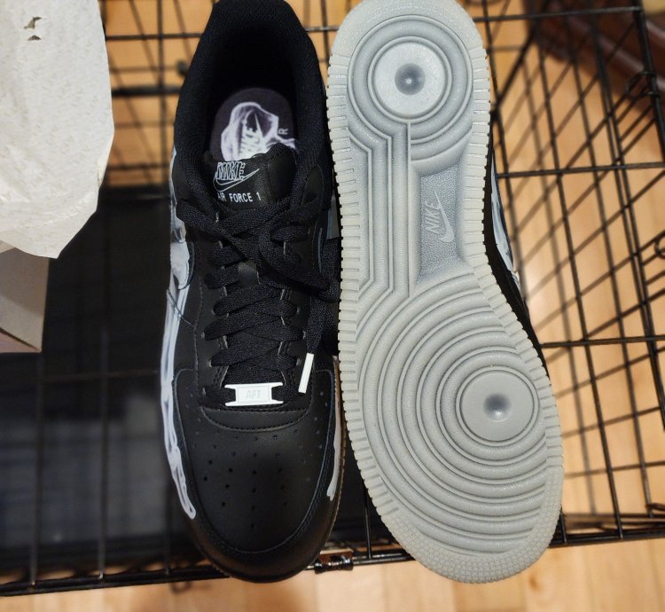 Nike Air Force 1 07 Skeleton Qs Deadstock
