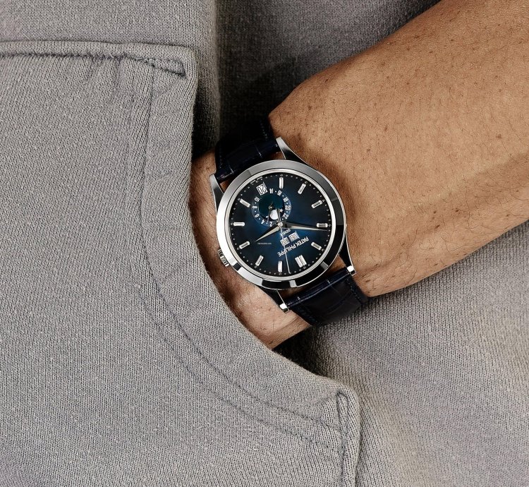 Patek Philippe Annual Calendar Complications 5396g-017 Annual Calendar Moon Phases White Gold Blue Dial 2024
