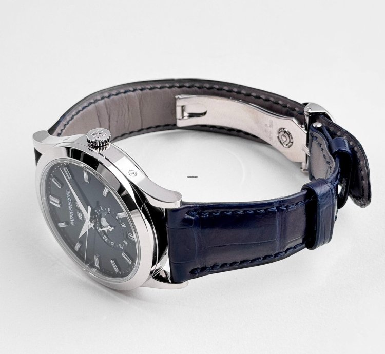 Patek Philippe Annual Calendar Complications 5396g-017 Annual Calendar Moon Phases White Gold Blue Dial 2024