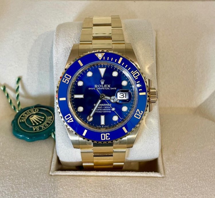 Rolex Submariner Date 126618lb - New 2021 - Mai Indossato